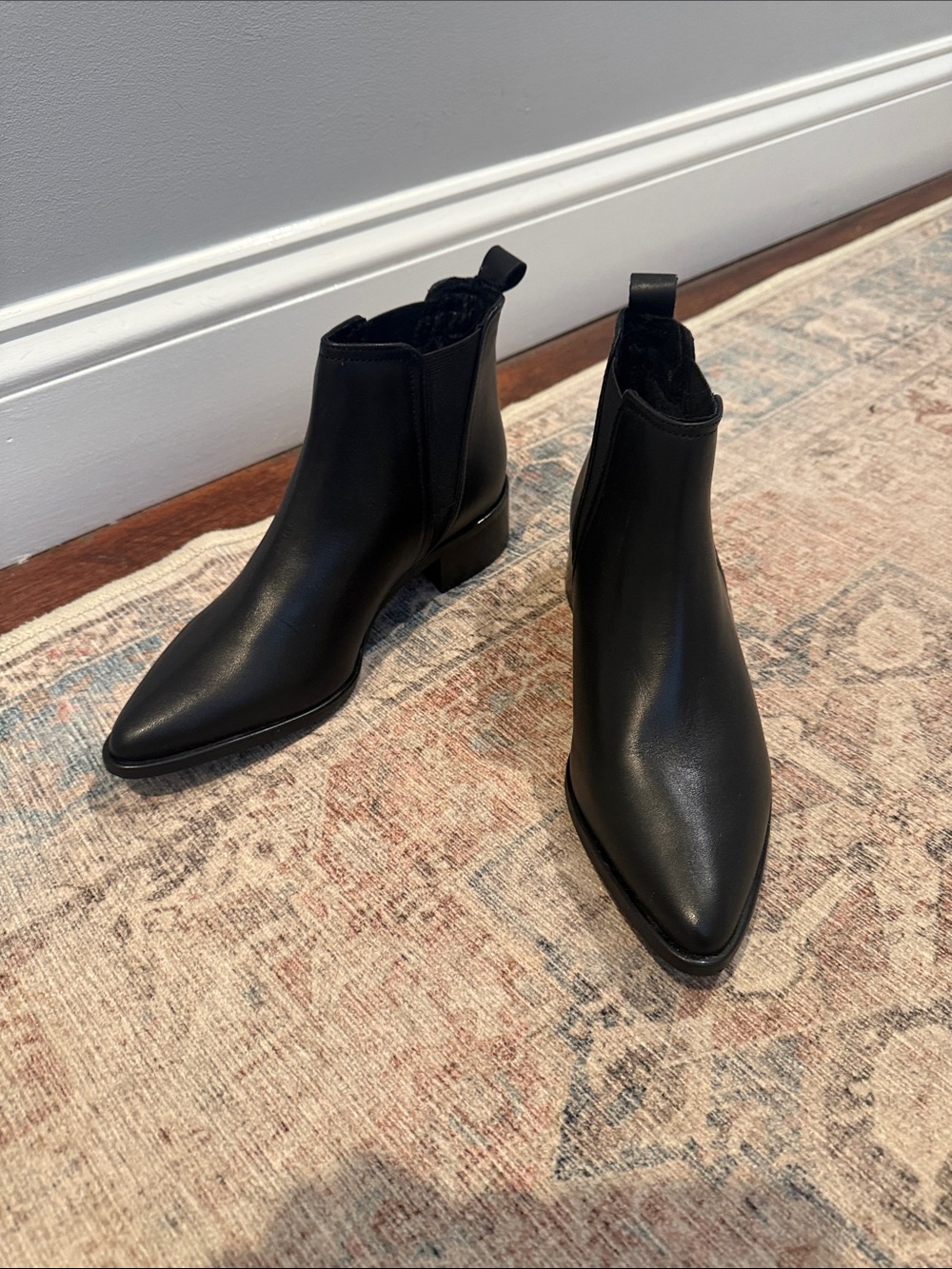 Sleek Black Pointed Chelsea Ankle Booties